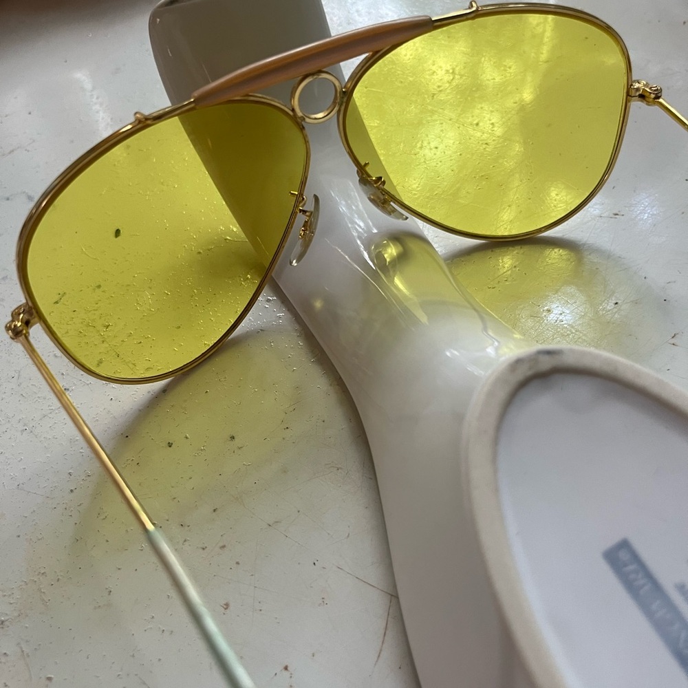 Vintage-style aviator sunglasses - Picture 3 of 4